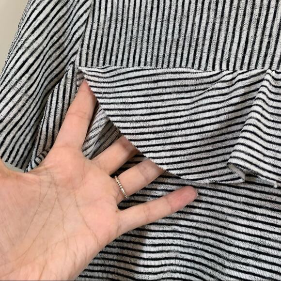 Zara W/B Collection White Striped Ruffle Top - Picture 3 of 6